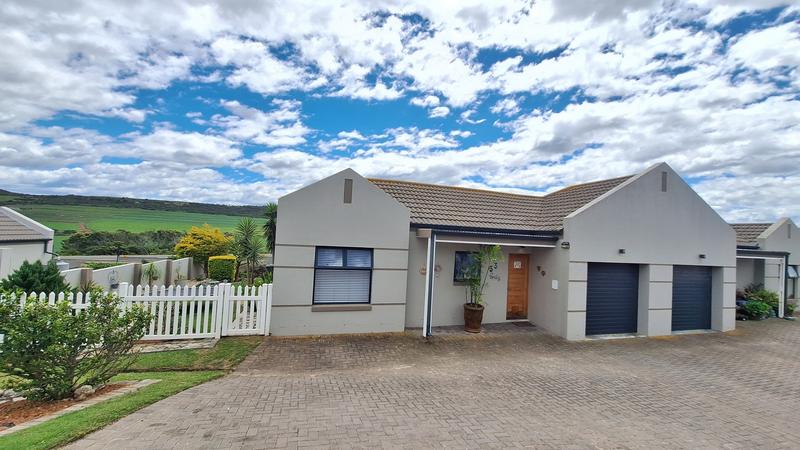 2 Bedroom Property for Sale in Reebok Western Cape
